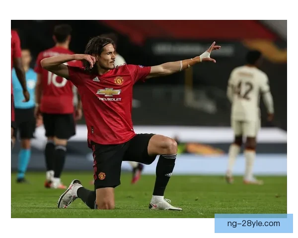 三十九岁卡瓦尼遭狂嘘名宿劝退